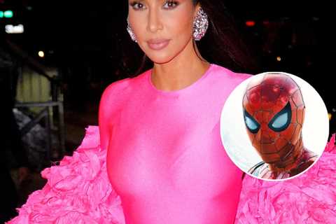 Here Are The Funniest Twitter Reactions To Kim Kardashian Spoiling Spider-Man: No Way Home