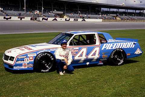 How Underdogs Terry Labonte and Piedmont Airlines Claimed the 1984 NASCAR Title