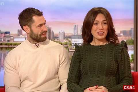 Emmerdale’s Kelvin Fletcher reveals wife Liz is pregnant with TWINS