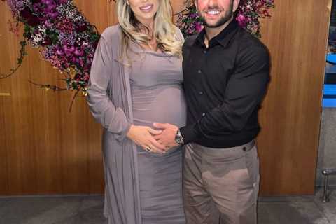 Frankie Essex is being lined up for her own TV show after announcing she’s expecting twins with..