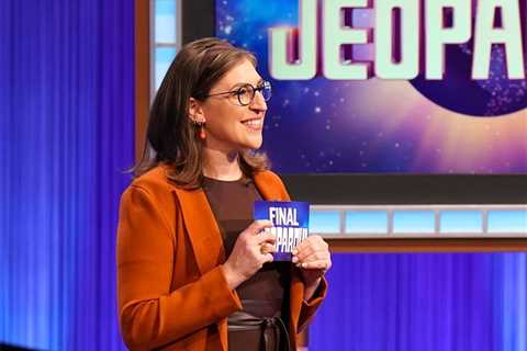Jeopardy! fans go wild over Mayim Bialik’s dramatic makeover & ‘fabulous’ new hair as she..