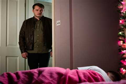 EastEnders’ Max Bowden issues bleak warning about VERY dark times for Ben Mitchell in upcoming rape ..