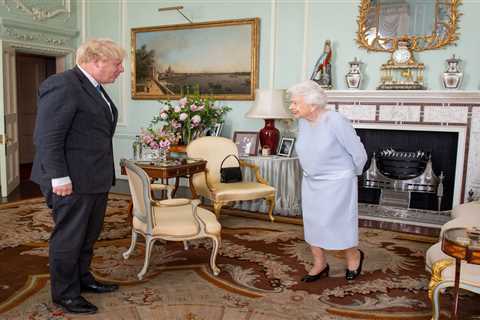 Boris Johnson praises the Queen’s ‘leadership and wisdom’ ahead of Platinum Jubilee