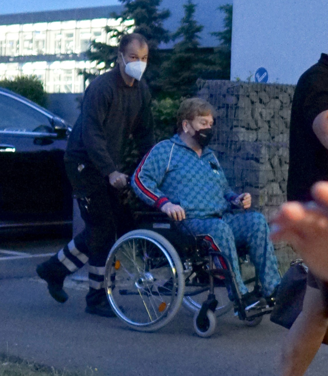 Elton John, 75, is in a wheelchair ahead of Queen’s Jubilee concert as Rod Stewart rehearses