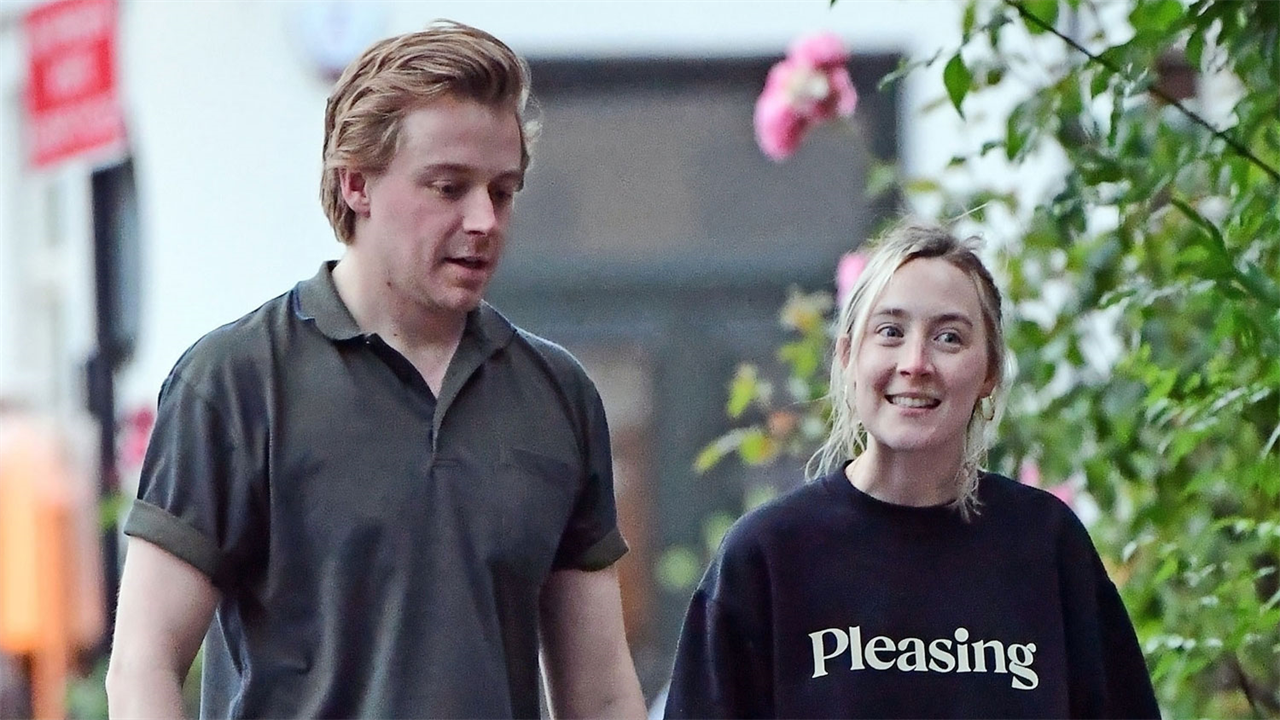 Saoirse Ronan and boyfriend Jack Lowden enjoy a rare day out in London