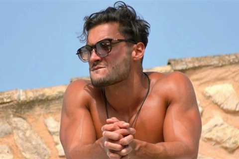 Love Island star Davide’s family take brutal swipe at ‘desperate’ Ekin-Su – and reveal who THEY..