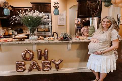 Pregnant Jill Duggar celebrates baby shower at cousin Amy’s Arkansas home- but fans spot key family ..