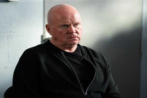 EastEnders spoilers: Phil Mitchell brutally attacked in prison as shock enemy vows to kill him
