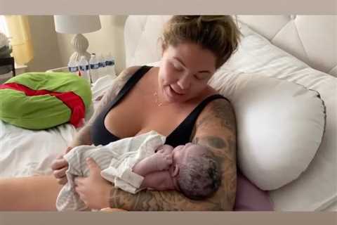 Teen Mom Kailyn Lowry shares throwback pics of home birth with son Creed as fans think she’s..