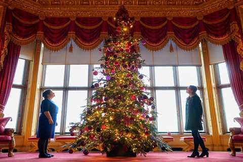 King Charles’ Windsor Castle Christmas decorations revealed – and royal fans spot a hidden tribute..
