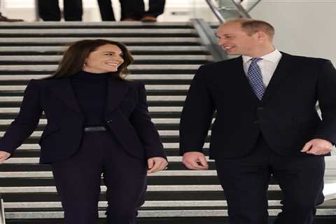 Princess Kate and Prince William display ‘telltale signs’ of a couple in love and in step as a..
