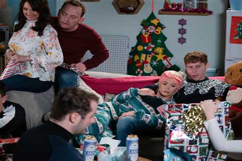 EastEnders Christmas engagement surprise to rock Walford