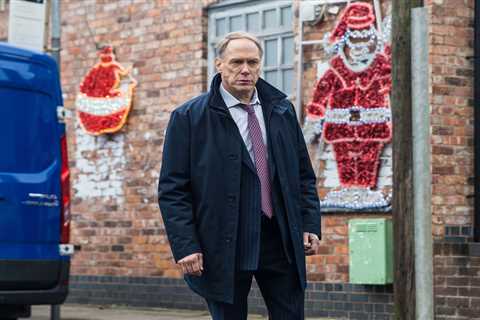 Boxing Day Coronation Street spoilers: a killer’s lies exposed and one resident gets jealous