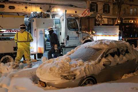 Buffalo Woman, 22, Dies After Being Trapped Inside Car For 18 Hours During Blizzard, One Of At..