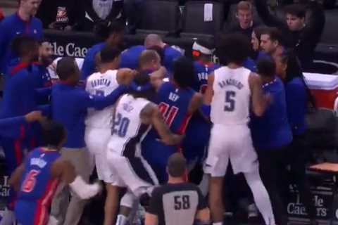 Three players, coach ejected in wild Pistons-Magic fight