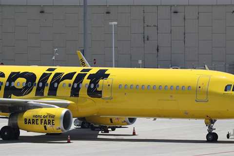 WATCH: Spirit Customers Left Infuriated After Airline Cancels Flight, Passengers Allegedly Waited..