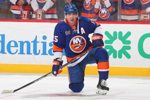 Cal Clutterbuck nearing return to Islanders: ‘He’s getting closer’