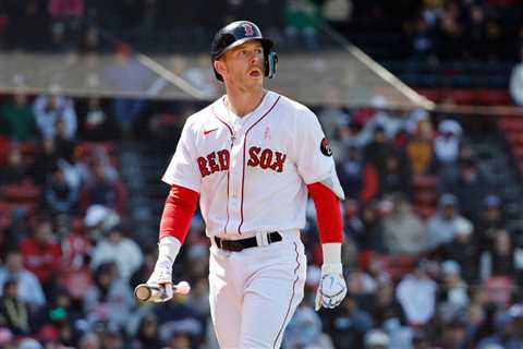 Red Sox utilityman Kiké Hernandez attacks Trevor Story report: ‘Full of s–t’