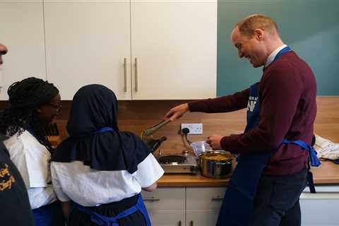 Prince William shrugs off brother Harry’s explosive bio as he focuses on Royal duties & cooks..