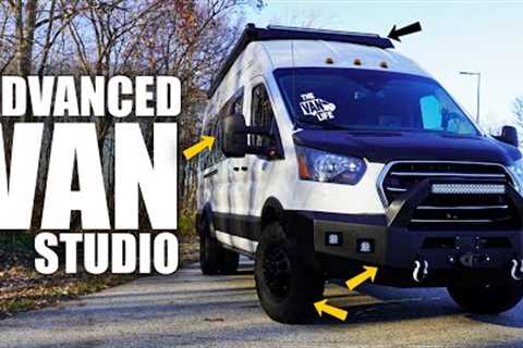 FORD TRANSIT VAN CONVERSION BUILD Video/Podcasting Studio