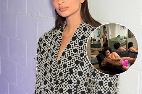Emily Ratajkowski Alludes to 'Situationship' Ending After Eric André Nude Photos
