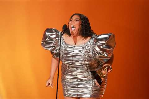 ‘Du Hast’ Do-Over: Lizzo Performs Full Band Version of Rammstein Classic in Berlin