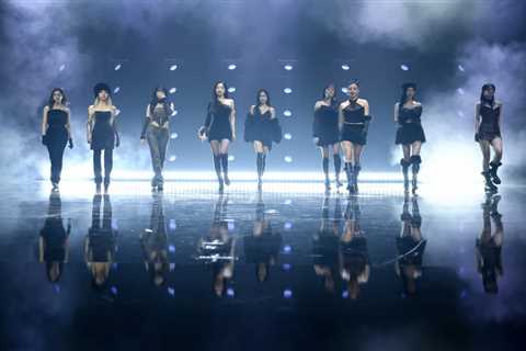 Twice Performing ‘MOONLIGHT SUNLIGHT’ at Billboard’s Women in Music | Billboard Women in Music 2023