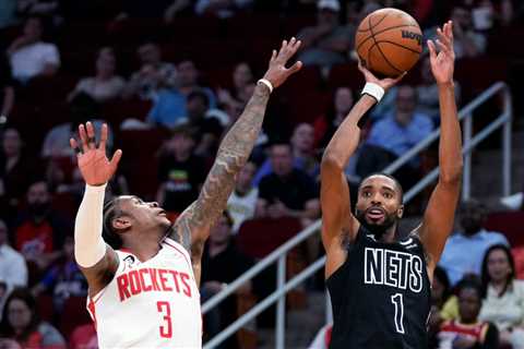 Nets blow past lowly Rockets for third consecutive victory
