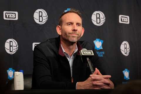 Sean Marks expected back with Nets despite Kevin Durant, Kyrie Irving failure