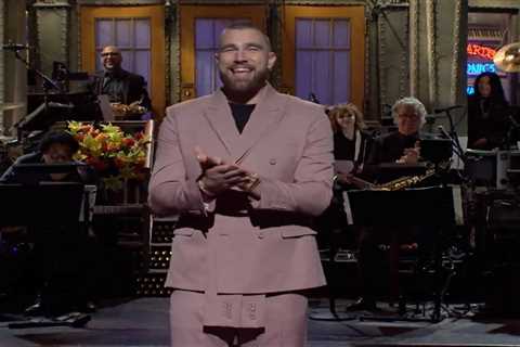On SNL Monologue, Super Bowl Winner Travis Kelce Praises Pot