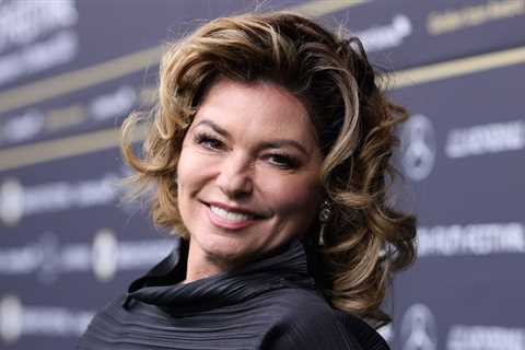 No, Shania Twain Still Has Not Met Brad Pitt: ‘I Think He’s Avoiding Me’