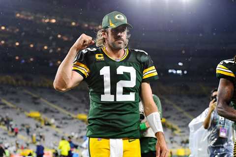 Why the Packers would hold up the Aaron Rodgers Jets trade