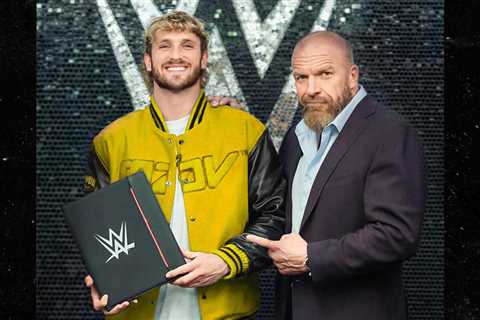 Logan Paul Officially Renews WWE Contract, Poses With Triple H