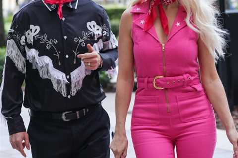 Holly Willoughby dresses up as Barbie as she leads the celebs at Keith Lemon’s star-studded party