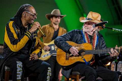 Photos From Willie Nelson’s 90th Birthday Concerts