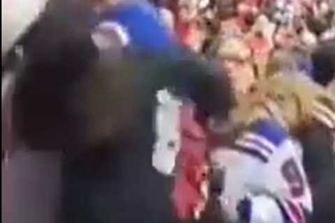 Devils ‘Woo Crew’ member sucker-punched by Rangers fan during Game 7: video