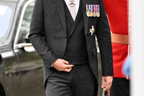 Everyone’s saying the same thing about suit Prince Harry wore at coronation