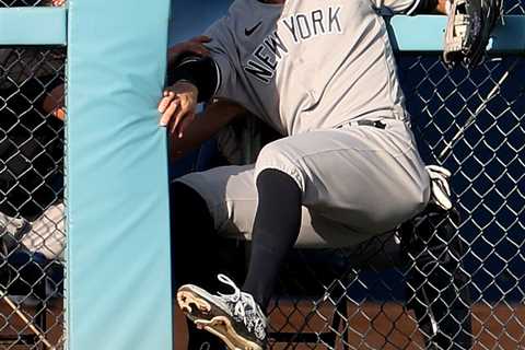 Yankees wowed by Aaron Judge’s wall-busting catch: ‘another planet’