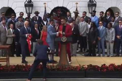 Patrick Mahomes shuts down Travis Kelce’s White House speech: ‘I’m sorry’