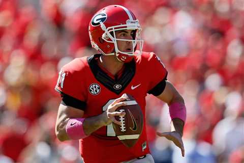 Ex-Georgia QB says dad warned him to stay far from Aaron Hernandez had he gone to Florida