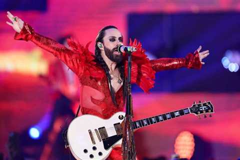 Jay de la Cueva Says Farewell to Moderatto After 24 Years