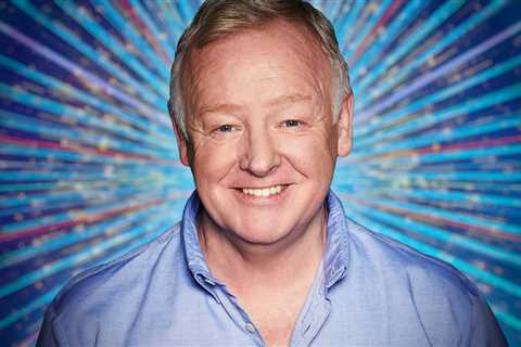 Strictly Come Dancing fans can’t believe Les Dennis’s ‘real age’ as he’s revealed as final signing