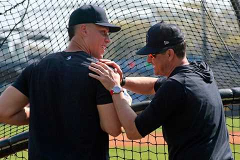 Aaron Judge gives Aaron Boone vote of confidence amid rocky Yankees season