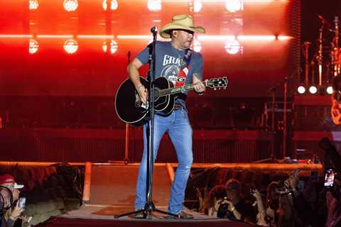 Jason Aldean Concert Draws Protest Outside Chicago Over ‘Try That in a Small Town’
