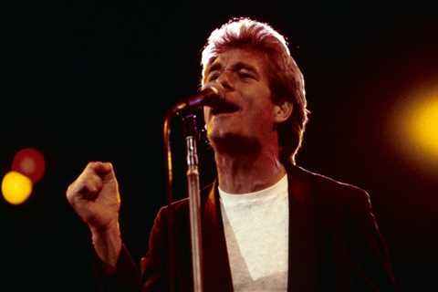 Huey Lewis & The News Musical Coming to Broadway in Spring