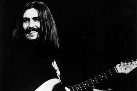 New Biography Examines The Beatles’ George Harrison & His ‘Feelings of Inferiority’: Where to Buy
