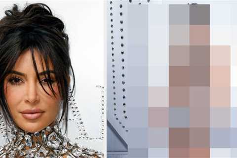 Fans Are Praising Kim Kardashian’s “Post-Divorce” Fashion After She Debuted Her New Swarovski X..