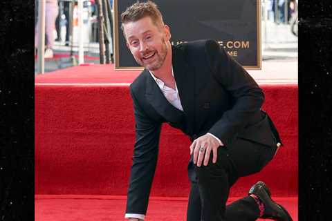 'Home Alone' Star Macaulay Culkin Gets Star On Hollywood Walk of Fame