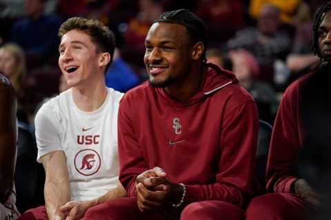 LeBron James says he would skip Lakers game to see Bronny make USC debut