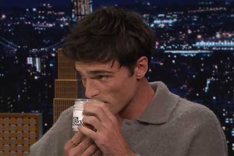 Jacob Elordi Inhales Candle Scented Like His Bathwater on 'Tonight Show'